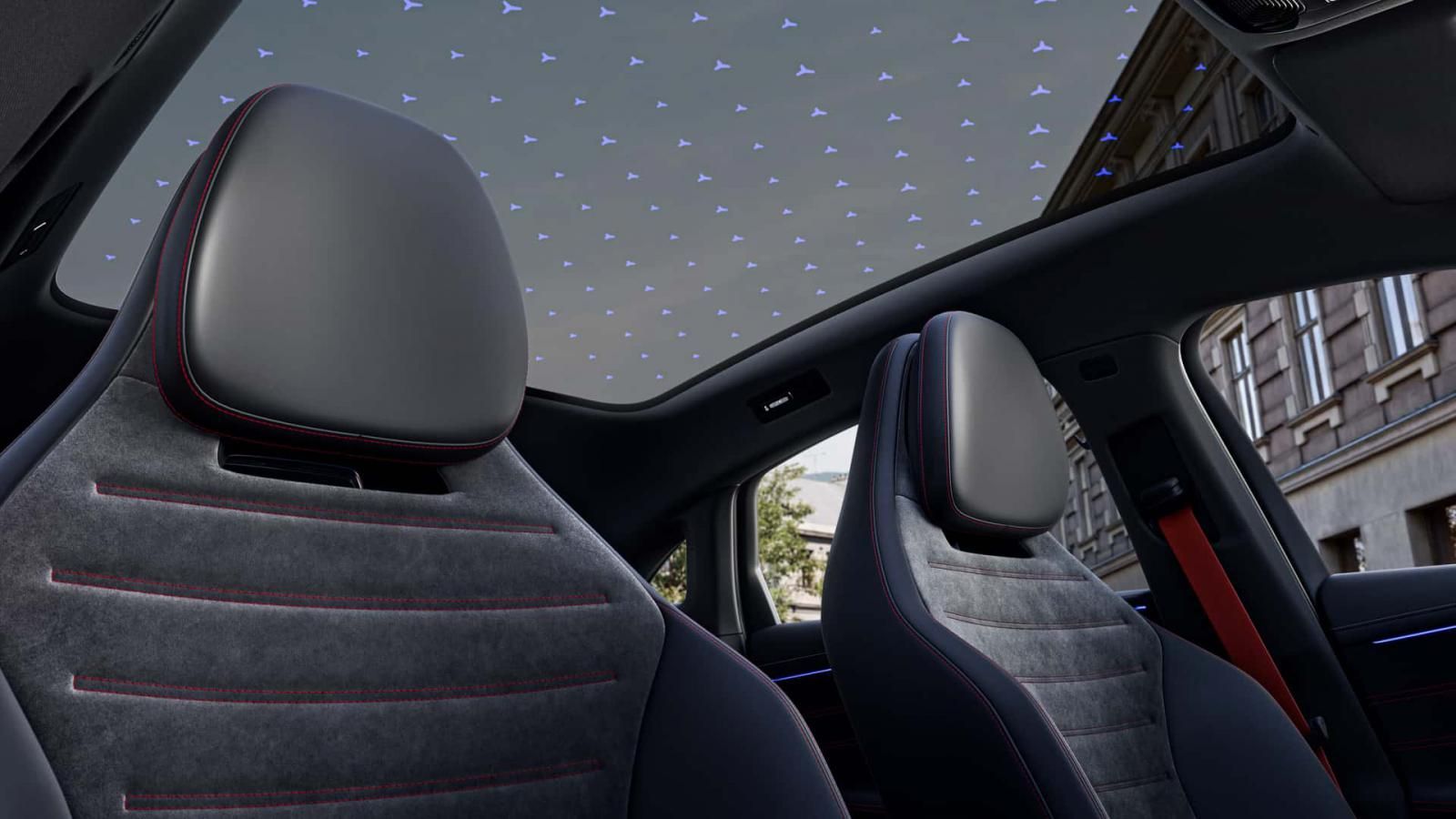 Ντεμπούτο για την πρώτη ηλεκτρική Mercedes C-Class